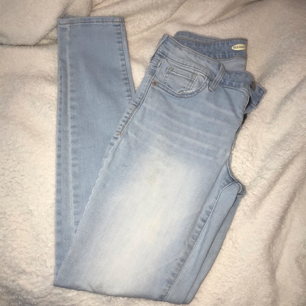 Light wash Old Navy jeans - size 4 regular